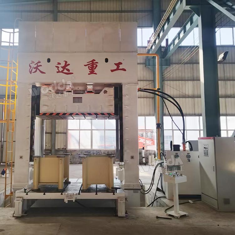 鋼板校正液壓機.jpg